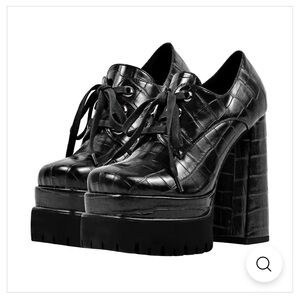 Only Maker Double Platform Lace up Pumps Black size 14